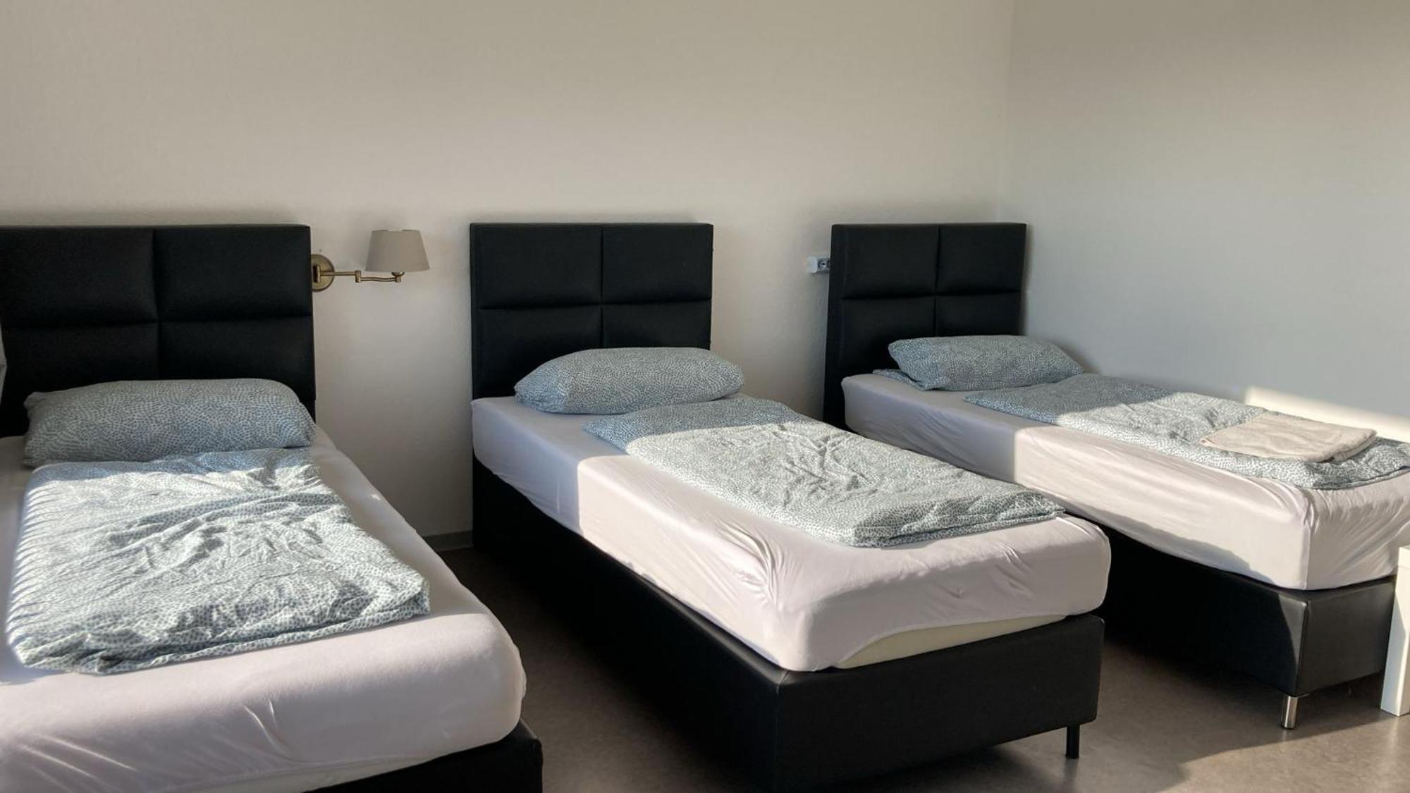 Pension Highway 3 Bielefeld Dış mekan fotoğraf