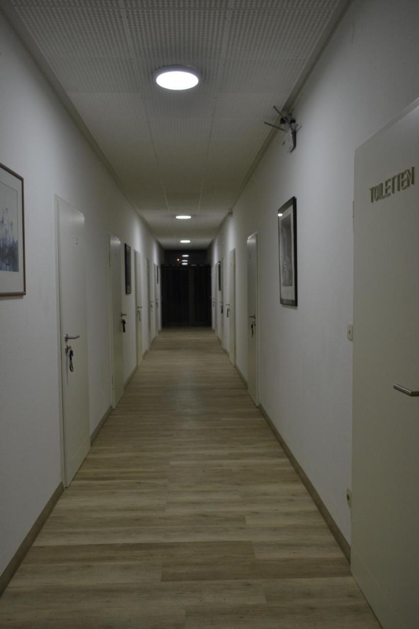 Pension Highway 3 Bielefeld Dış mekan fotoğraf